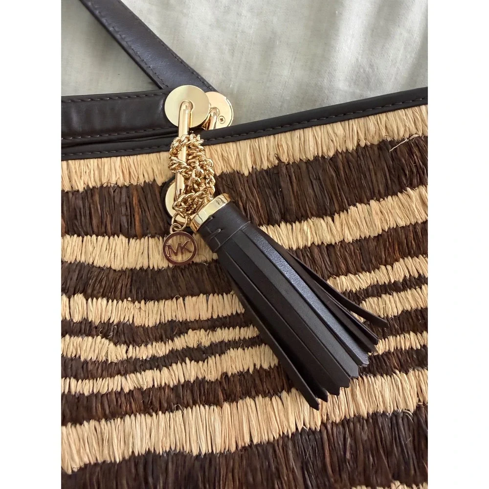 Michael Kors Malibu Large Raffia Zebra Stripe Tote Brown Black Leather NWOT